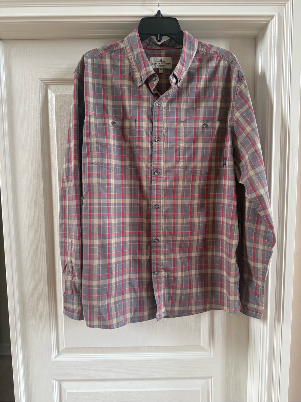 Beach & Barn Mens XL Button Up Plaid Long Sleeve Shirt
